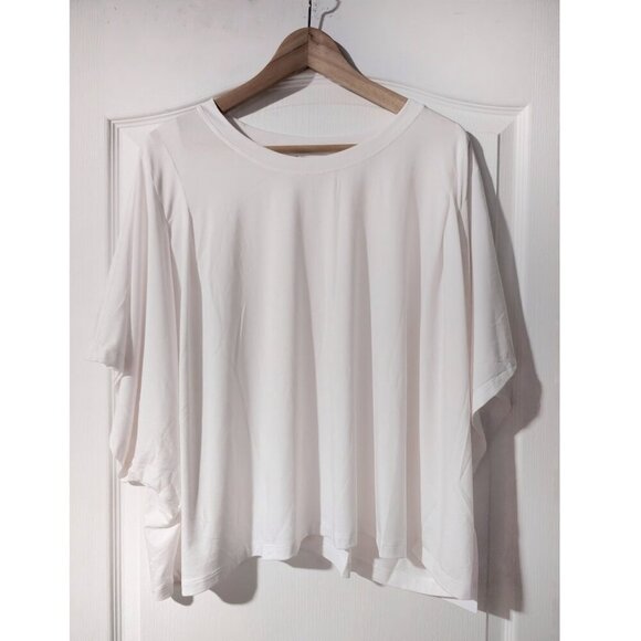 Athleta | Elemental Cropped Tee In White - Picture 4 of 14